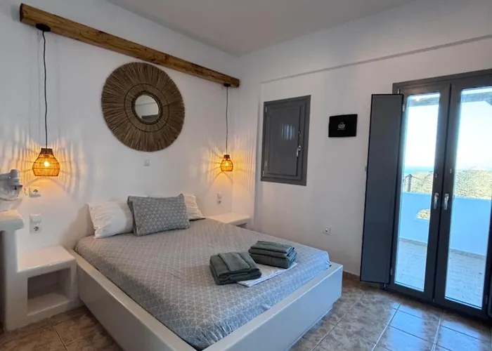 Aparthotel The Anafians 4*